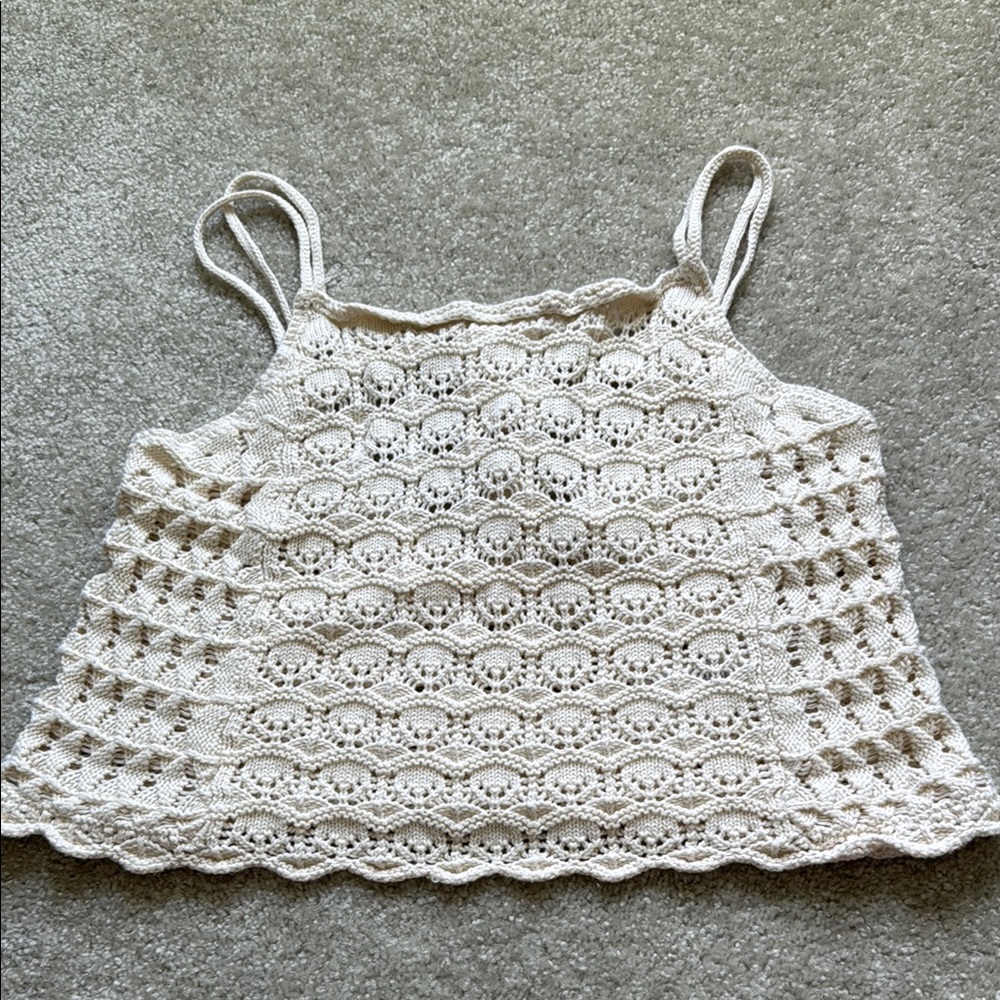 American eagle cropped crochet tank M
